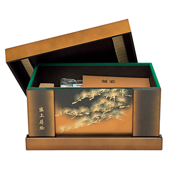 昇龍松葉 兜収納飾り sw55072