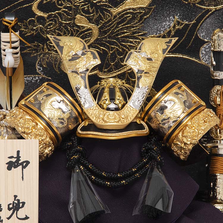 翔龍鍬形 兜ケース飾り sw15011