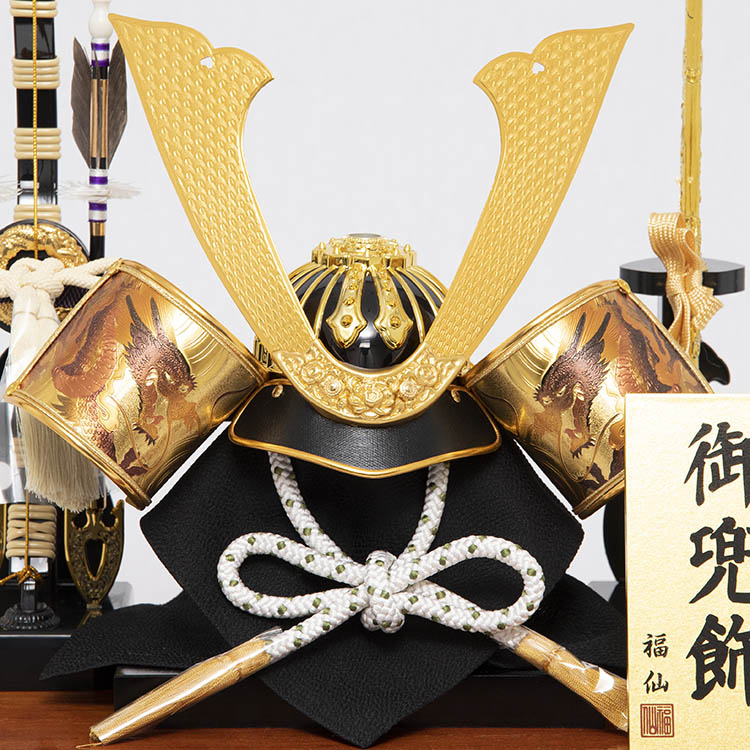黄金長鍬 兜ケース飾り sw15059