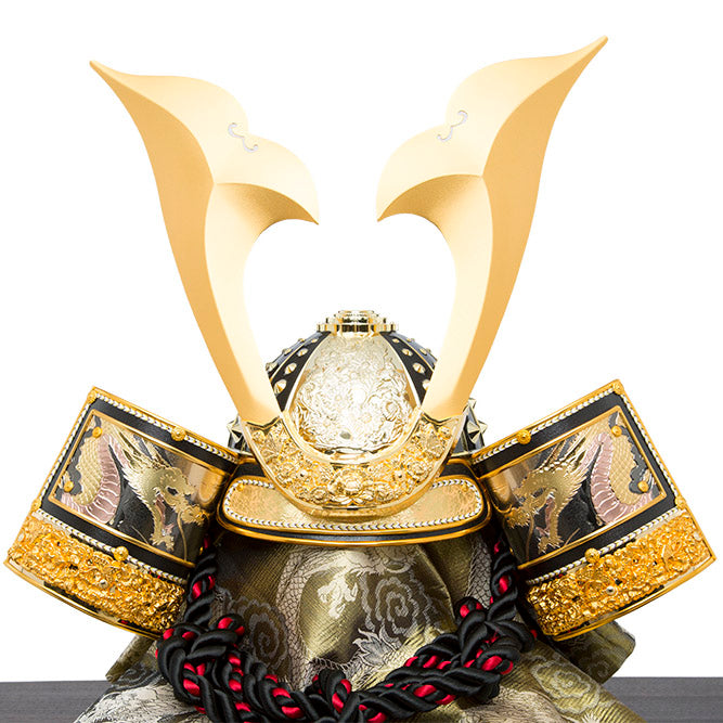 金鍬形円龍着用収納 sw55225