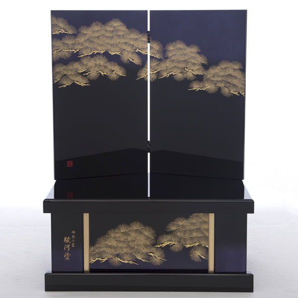 武州天勢作 金彩松 sw75087 兜収納飾り