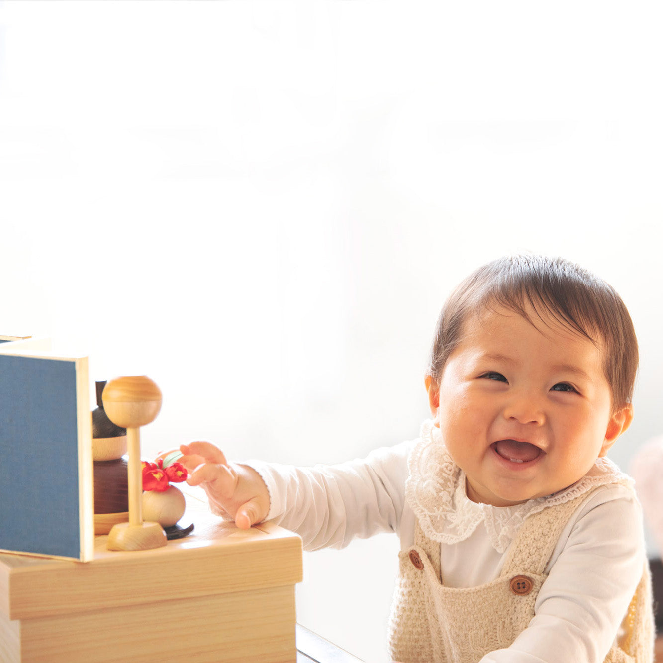 木都 「こと」 ひな人形(二段) KOTO kt-b01