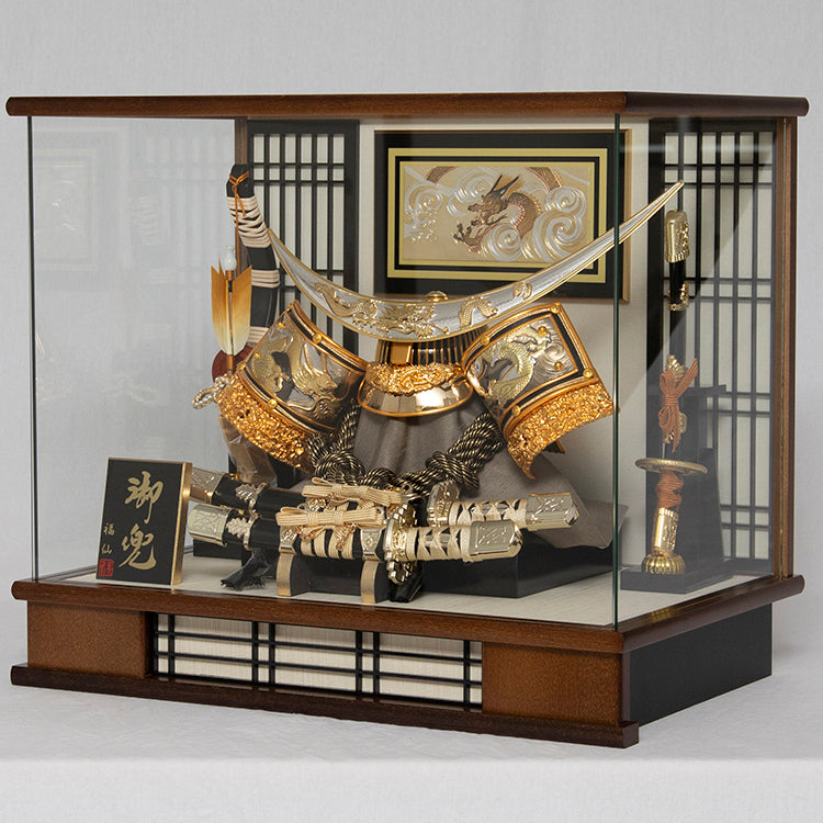 大聖（たいせい）　兜ケース飾り sw65054